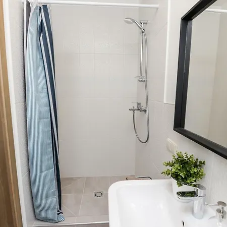 아파트 Atsipuskit