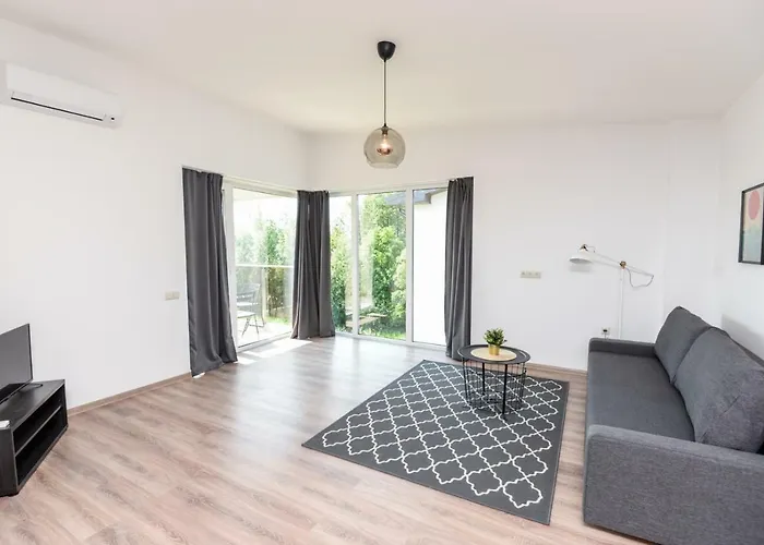 Atsipuskit Апартаменты Паланга